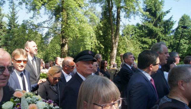 Uroczystości pogrzebowe na Powązkach 