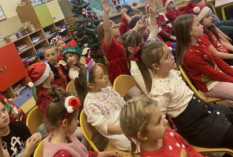 Poznajemy zawody swoich rodziców – zajęcia z farmaceutą w SP nr 3