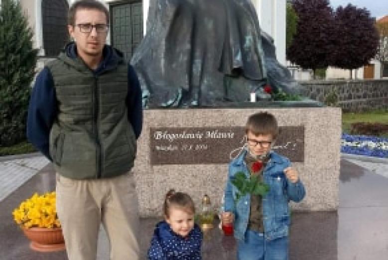 100. urodziny Karola Wojtyły w SP 3