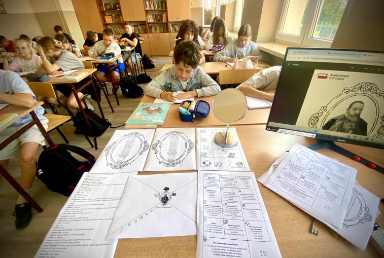 „Jam jest Jan…” – Narodowe Czytanie w SP 3 