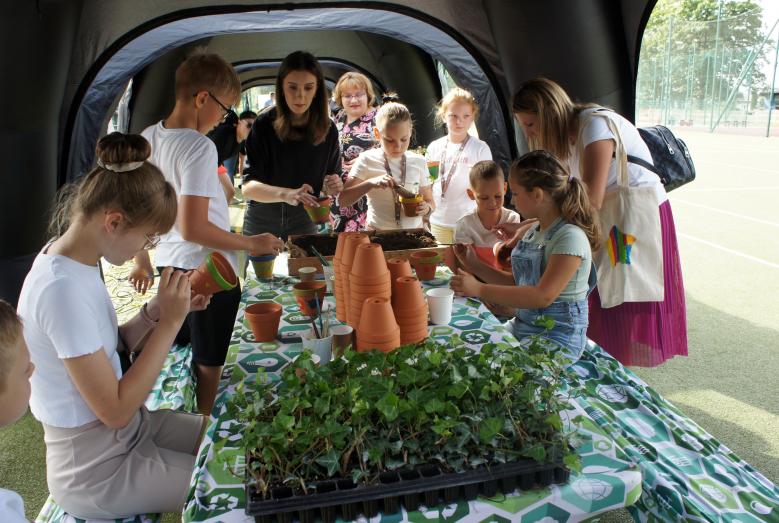 Ekologiczny piknik rodzinny w Szkole Podstawowej nr 1 w Mławie