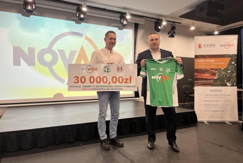 Novago przekazało MKS Mławianka Mława dotację o wartości 30 000 zł