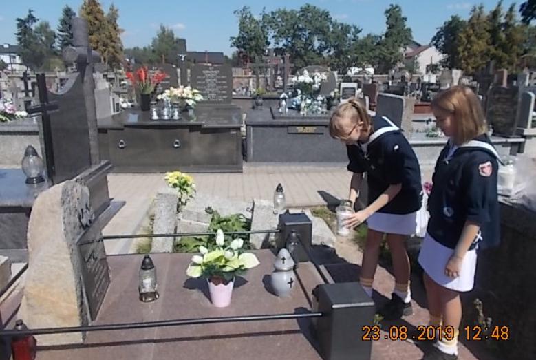 Miejsce pamięci.JPG 137