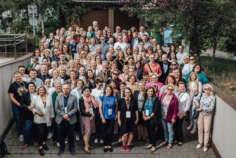 zdjęcie grupowe uczestników MFIP