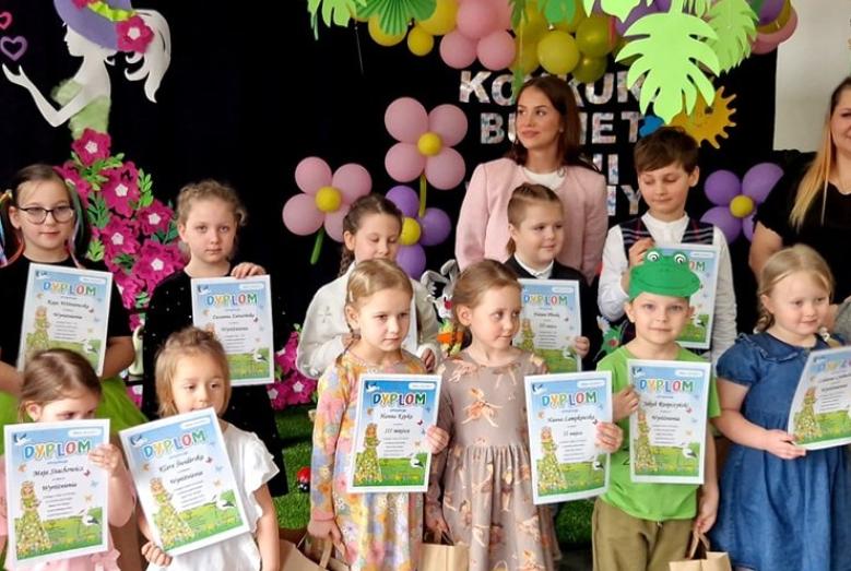 Międzyszkolny Konkurs Plastyczny „Bukiet Pani Wiosny”