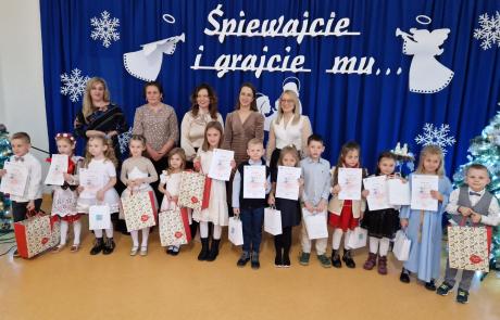 Dzieci z SP 2 w X Międzyprzedszkolnym konkursie kolęd i pastorałek