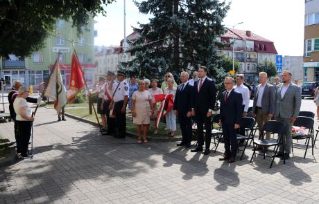 Uczestnicy mławskich obchodów Święta Wojska Polskiego