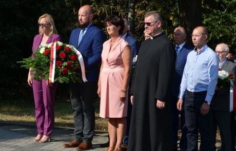 Uroczystość w Uniszkach Zawadzkich