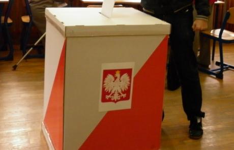 Wybory_parlamentarne_w_Polsce_2011.jpg 558