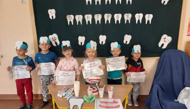 Dzień dentysty w Biedronkach w MPS nr 3 w Mławie