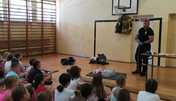 Bezpieczeństwo uczniów  priorytetem na wakacje w Szkole Podstawowej nr 7 w Mławie