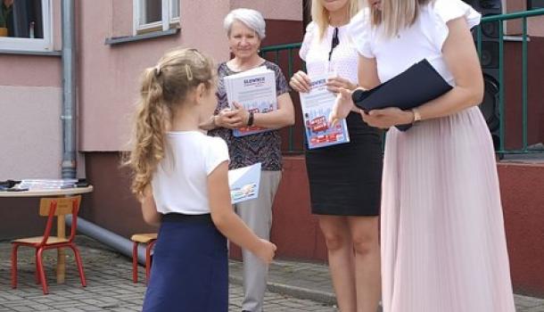 Uroczystość zakończenia roku przedszkolnego - Rybki z MPS nr 4 w Mławie