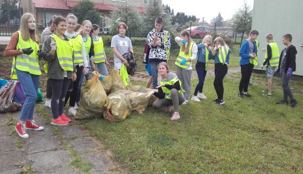 "Myślę, więc nie śmiecę" - uczniowie SP nr 7 w Mławie