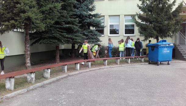 "Myślę, więc nie śmiecę" - uczniowie SP nr 7 w Mławie