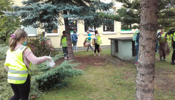 "Myślę, więc nie śmiecę" - uczniowie SP nr 7 w Mławie
