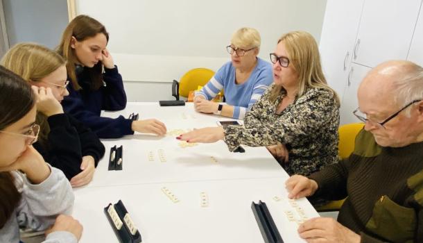 Integracja uczniów SP 3 z Seniorami