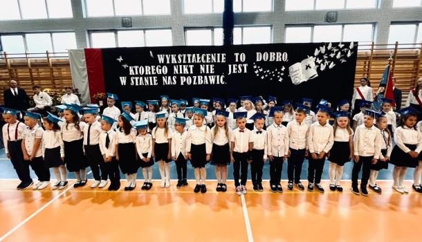 Pasowanie na ucznia Szkoły Podstawowej nr 2