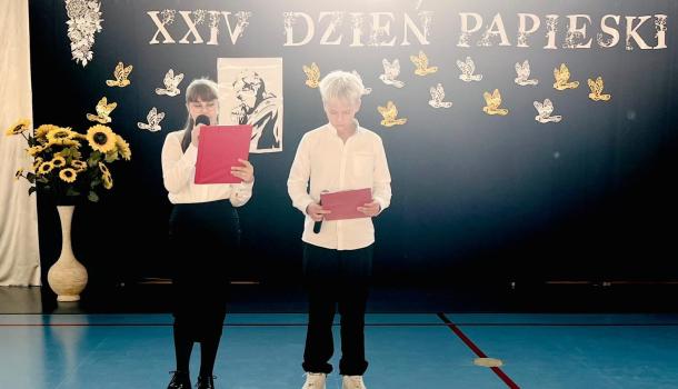 XXIV Dzień Papieski w SP nr 2
