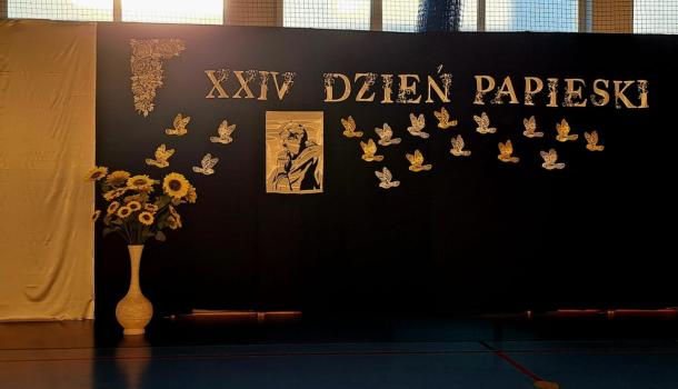 XXIV Dzień Papieski w SP nr 2