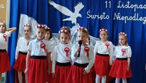 Uroczystość z okazji 11 listopada w MPS nr 4