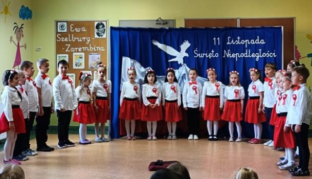 Uroczystość z okazji 11 listopada w MPS nr 4