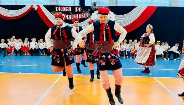 Narodowe Święto Niepodległości w przedszkolu SP nr 2
