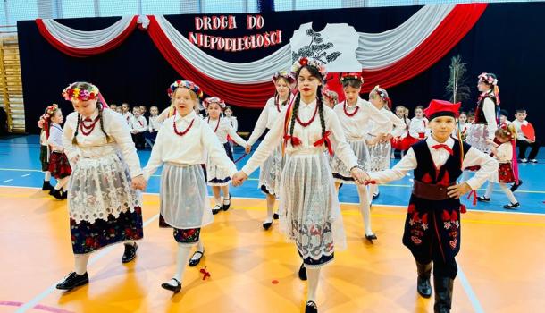 Narodowe Święto Niepodległości w przedszkolu SP nr 2