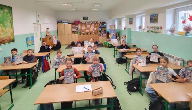 Zajęcia w ramach kampanii Burmistrza Miasta Mława "Czy wiesz, jak segregować?" w SP 4