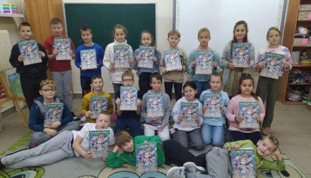 Zajęcia w ramach kampanii Burmistrza Miasta Mława "Czy wiesz, jak segregować?" w SP 4