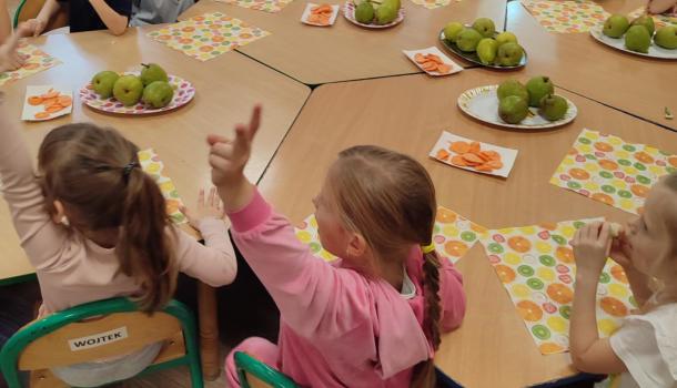 „Jedz owoce, chrup warzywa - to na zdrowie dobrze wpływa”- innowacja pedagogiczna w MPS nr 2