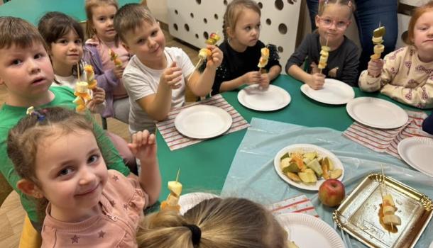 „Jedz owoce, chrup warzywa - to na zdrowie dobrze wpływa”- innowacja pedagogiczna w MPS nr 2