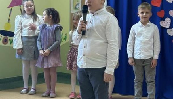 Dzień babci i dziadka w grupie Kotki w MPS nr 4