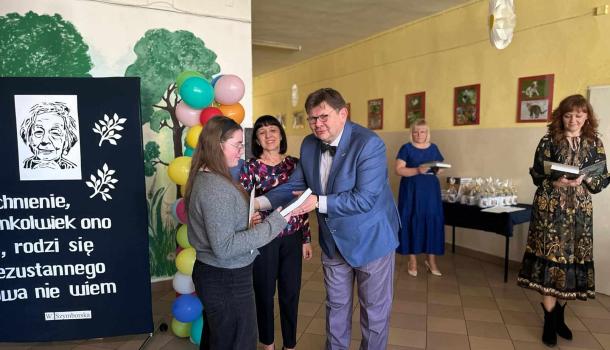 Uroczyste podsumowanie XX Powiatowego Konkursu Poetyckiego Twórcza wyobraźnia - SP nr 7 w Mławie