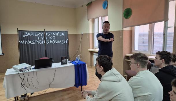 Niezwykły człowiek w SP nr 3