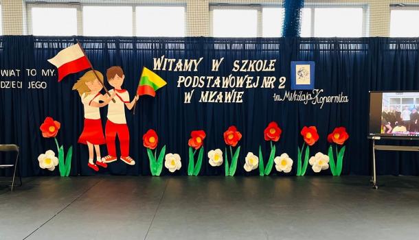 "Bo świat to my, my dzieci jego" - integracja polsko - litewska w SP nr 2