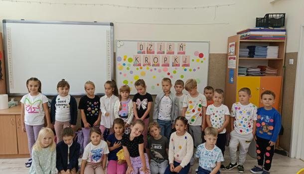 Międzynarodowy Dzień Kropki w SP3 w Mławie