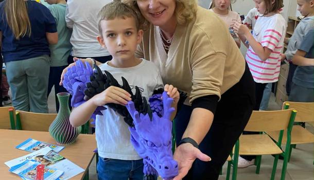 Zajęcia z robotyki w klasie III a w SP nr 7