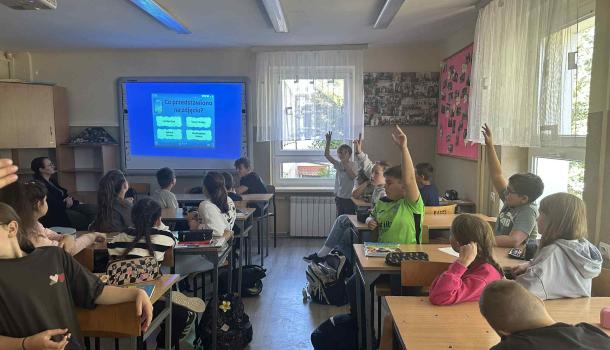 Europejski Dzień Języków Obcych w SP nr 3 – starsi uczą młodszych