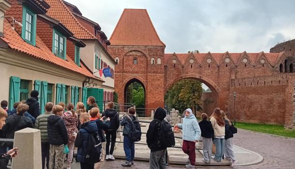 Wycieczka uczniów SP 3 do Torunia – nauka, zabawa i piernikowe przygody