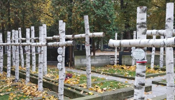 Uczniowie z SP nr 7 śladami bohaterów "Kamieni na szaniec"