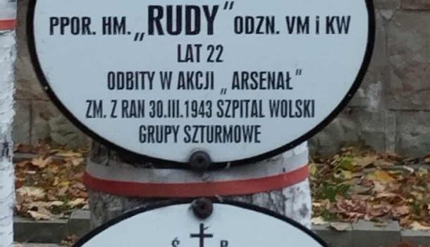 Uczniowie z SP nr 7 śladami bohaterów "Kamieni na szaniec"