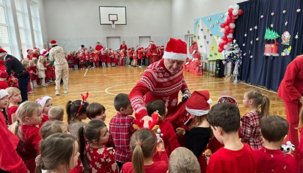 Mikołajkowa wizyta Pana Burmistrza w MPS 2