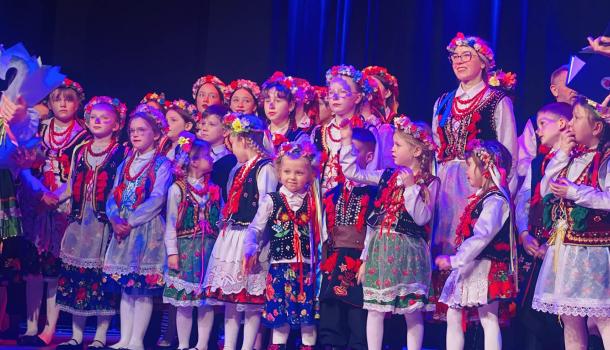 Taneczna gala z okazji 5‑lecia istnienia Fundacji Krzewienia Kultury „Zawkrzanie”