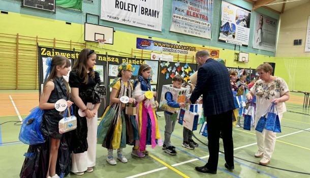 Zainwestuj w naszą planetę – podsumowanie projektu z okazji Dnia Ziemi w SP nr 3 