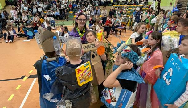 Zainwestuj w naszą planetę – podsumowanie projektu z okazji Dnia Ziemi w SP nr 3 