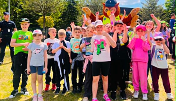 Wizyta drugoklasistów z SP 4 w Centrum Szkolenia Policji w Legionowie 