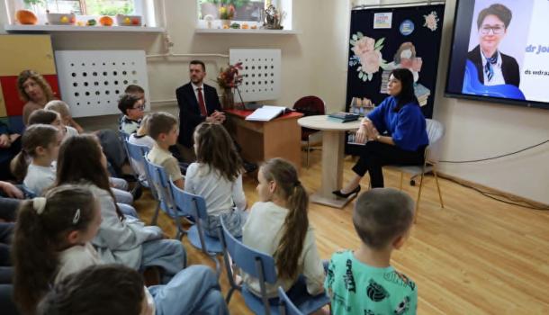 Wczoraj uczennica, dzisiaj Minister, na zawsze absolwentka SP nr 4